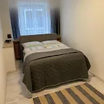 - Mitten Im Herz Apartment